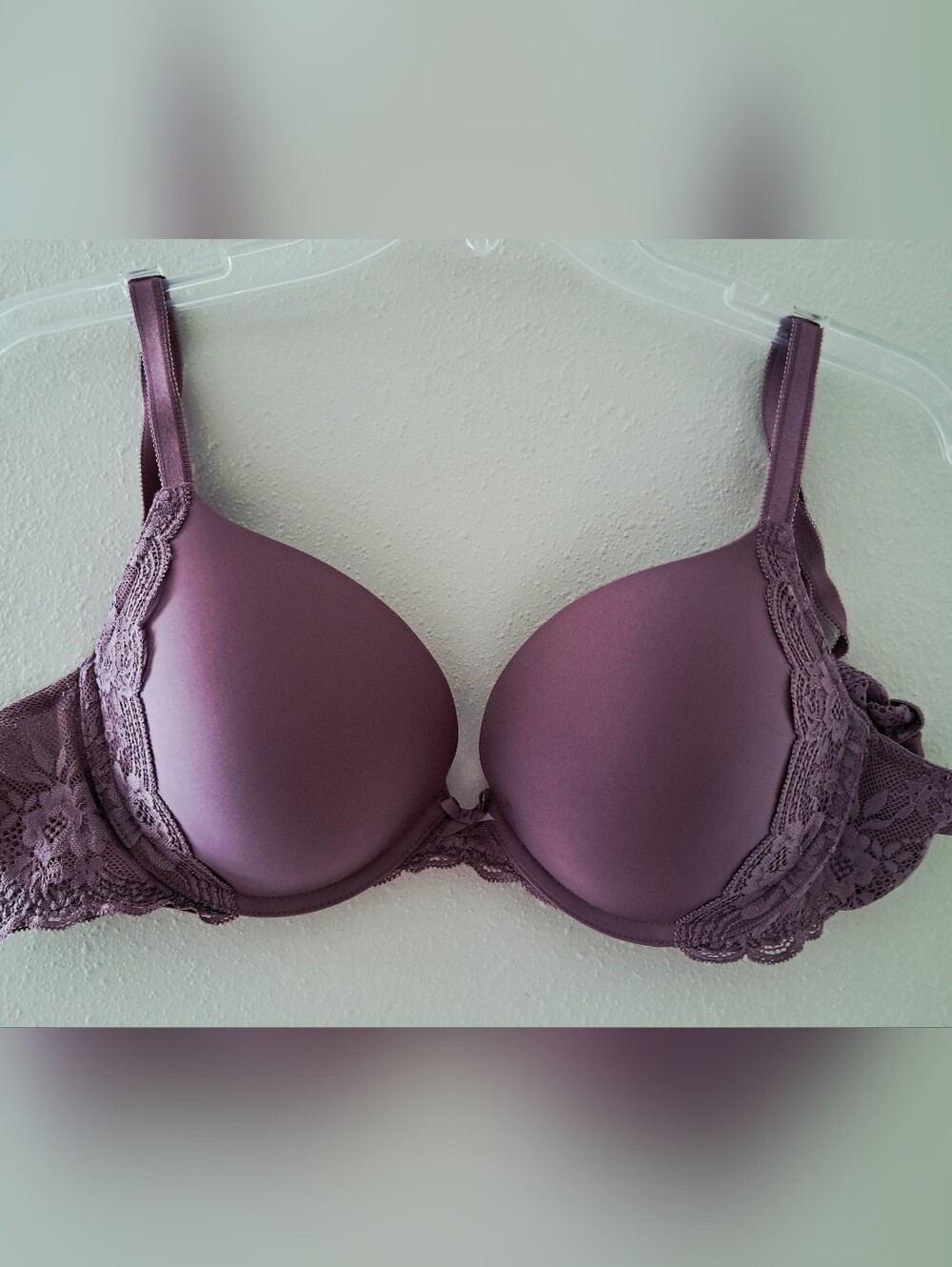 Victoria's Secret Purple Plunge Bra with Lace Trim & Adjustable Straps. size 36C